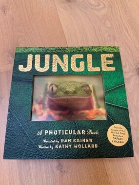 Jungle Photicular Book - Green